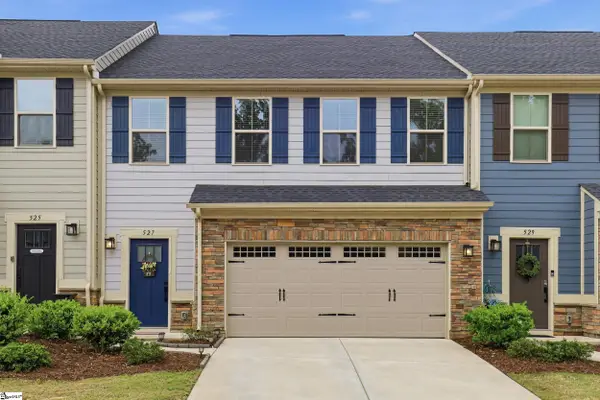 527 Martin Creek Drive, Simpsonville, SC 29680