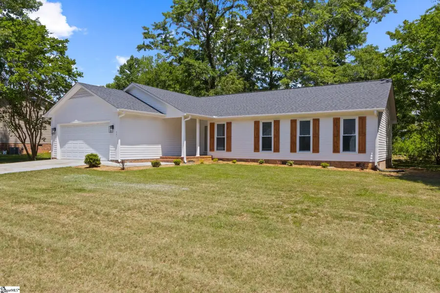 401 Belcross Drive, Simpsonville, SC 29681 - #2