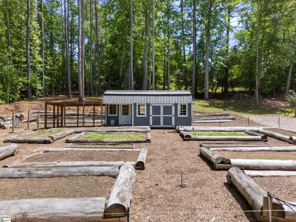 000 Trey Lane, Ware Shoals, SC 29692