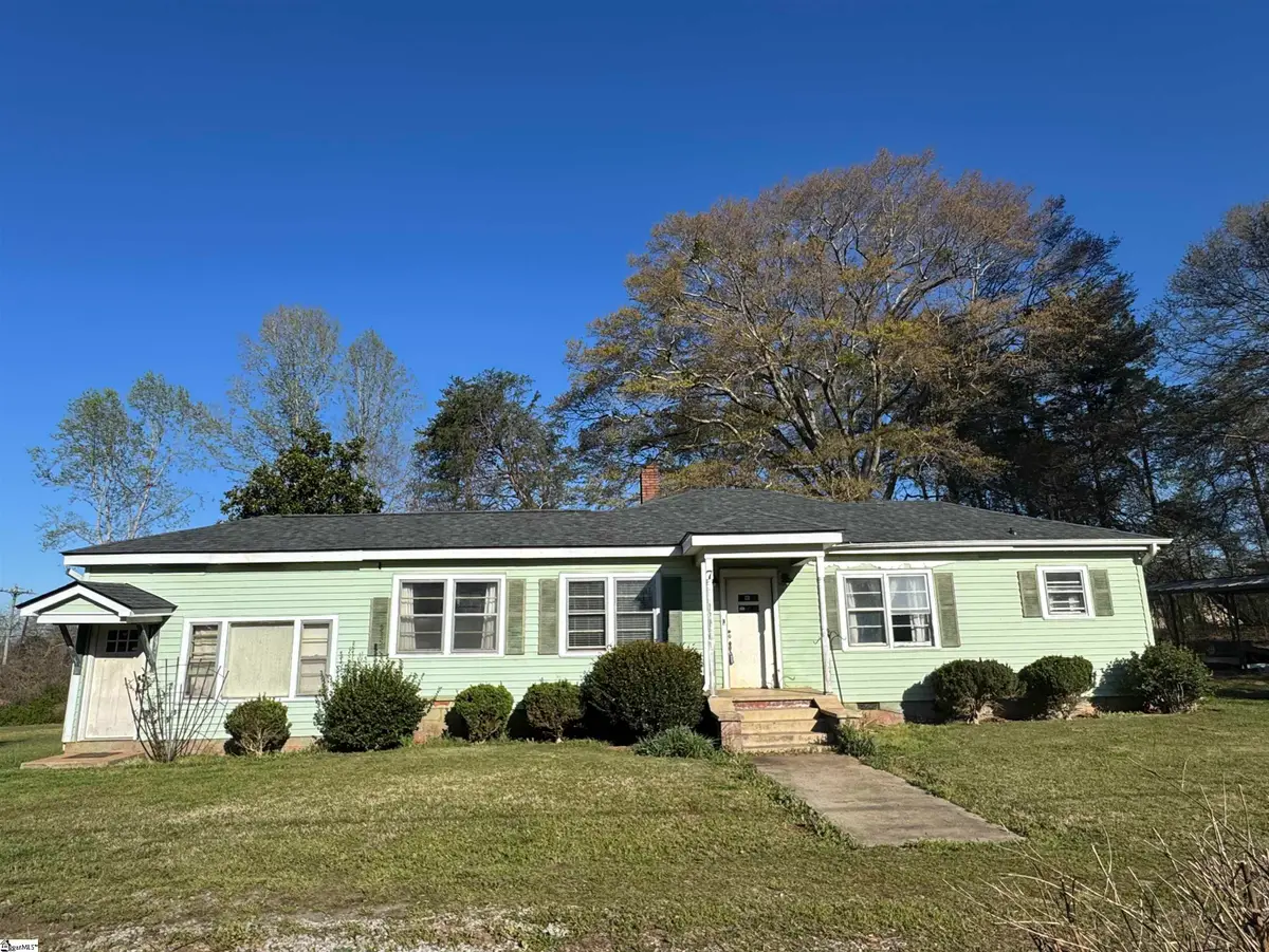 7 Valley Road, Travelers Rest, SC 29690 - #1