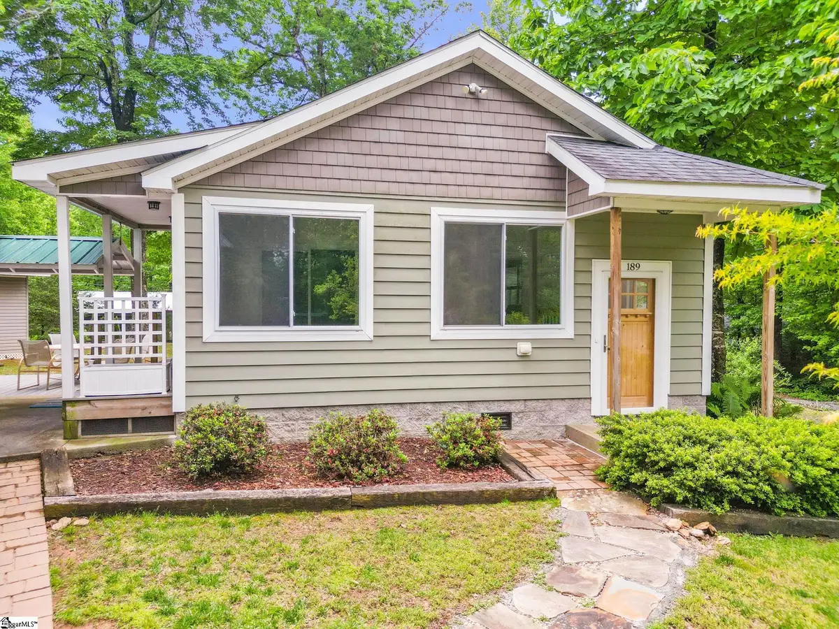 189 Friendly Circle, Saluda, NC 28773 - #1