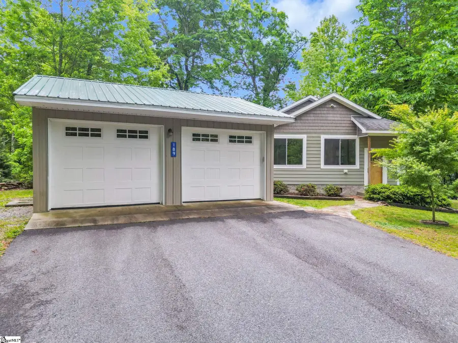 189 Friendly Circle, Saluda, NC 28773 - #3