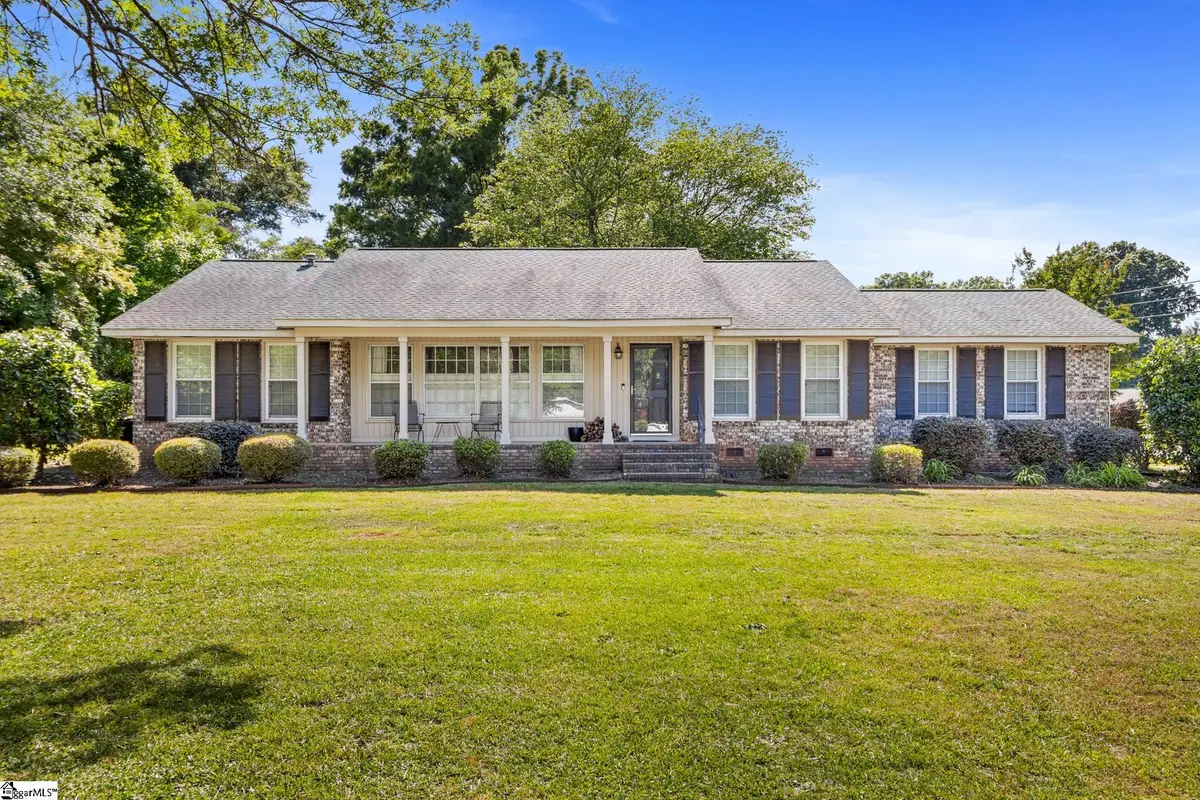 100 Sumter Street, Clinton, SC 29325 - #1