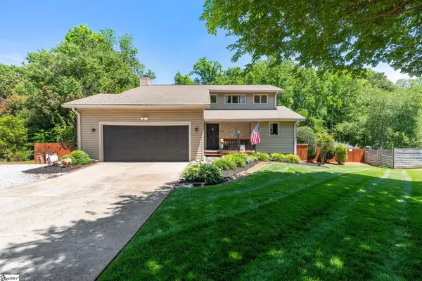 1017 Harness Trail, Simpsonville, SC 29681