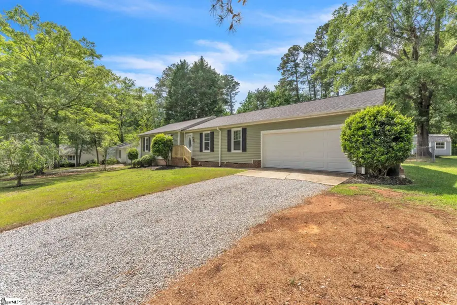 210 Chickamauga Lane, Simpsonville, SC 29681 - #2