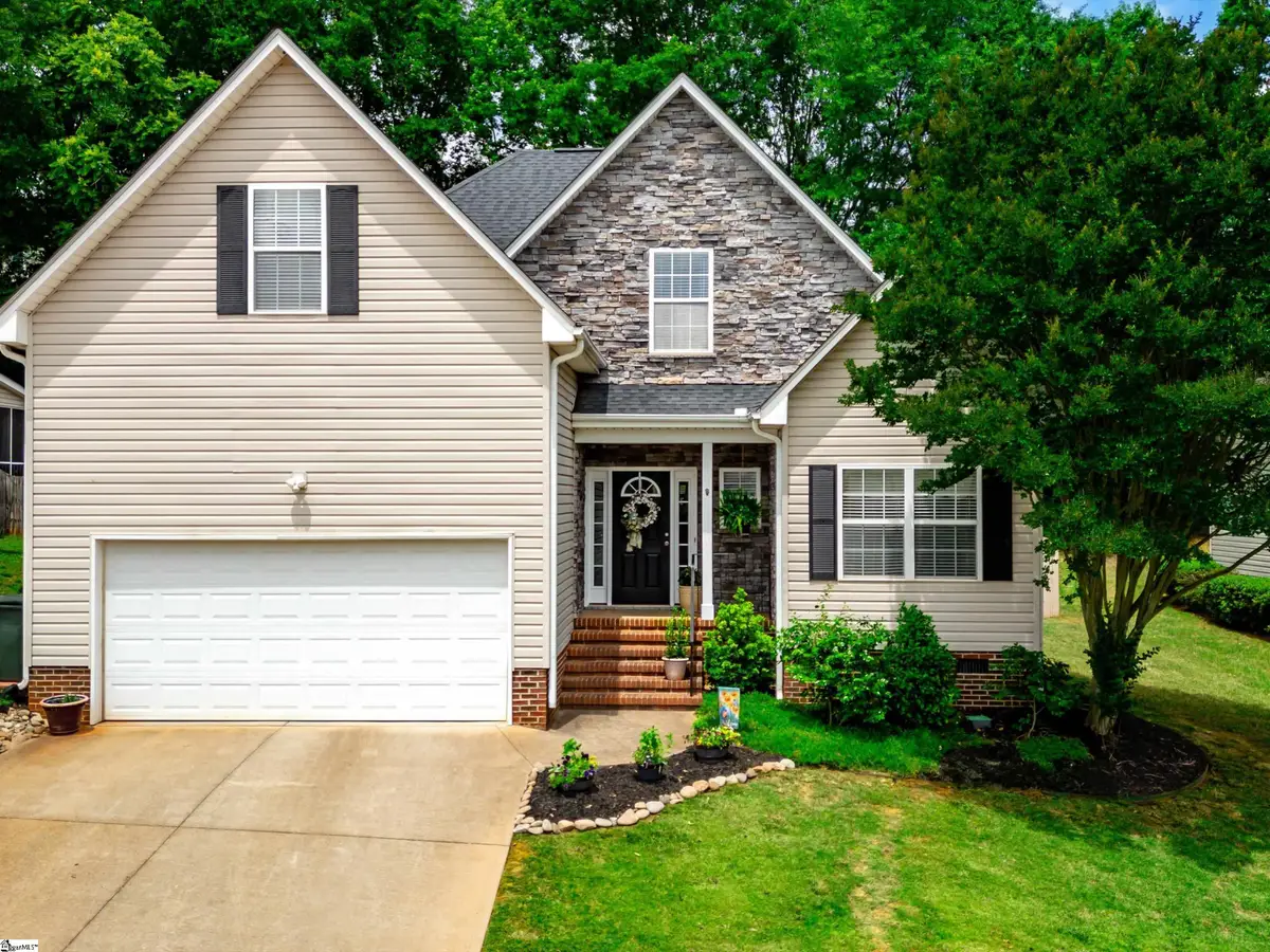 305 Glencrest Court, Greer, SC 29650 - #1