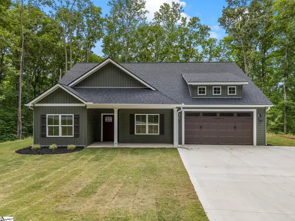 16 Forest Drive, Travelers Rest, SC 29690
