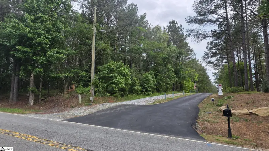 862 Dunklin Bridge Road, Fountain Inn, SC 29644 - #2