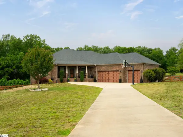 148 Century Court, Gray Court, SC 29645