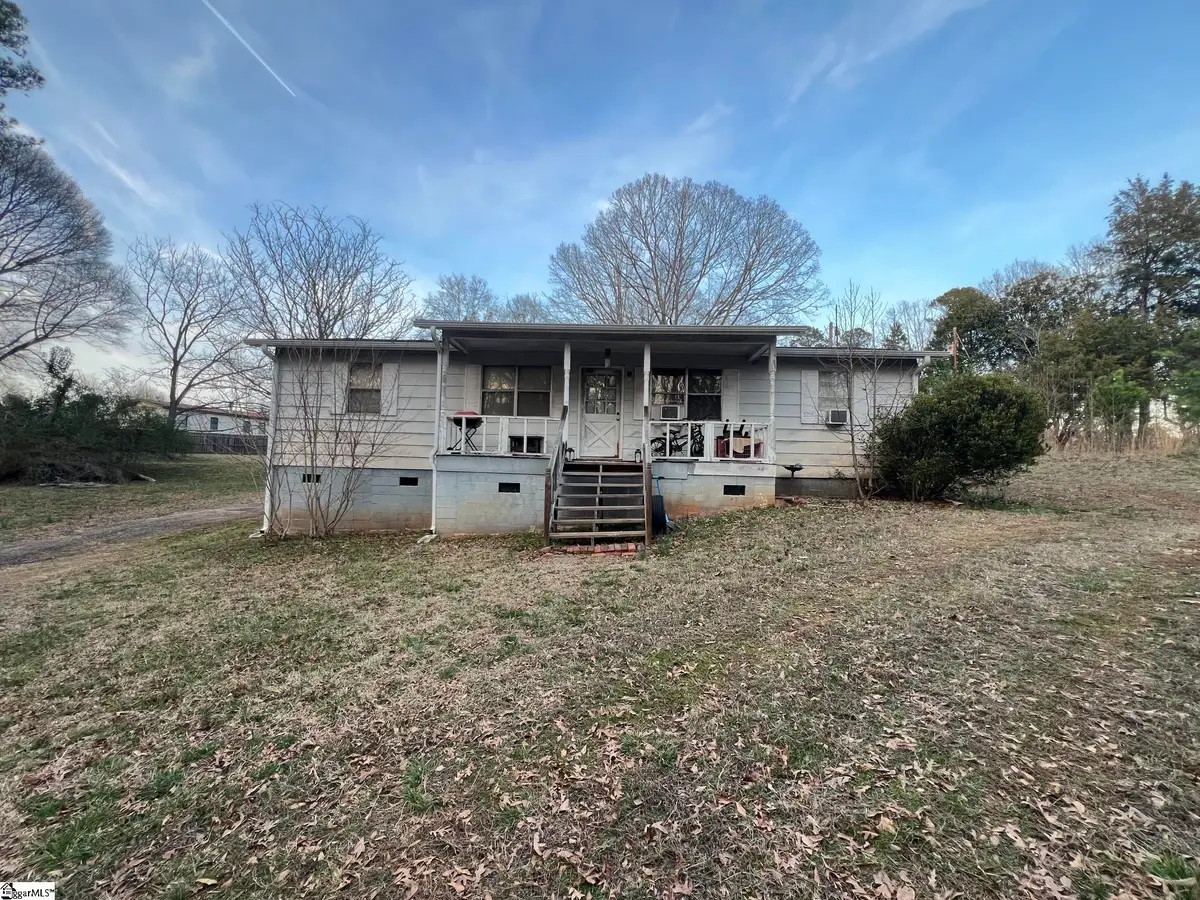 121 Holy Street, Spartanburg, SC 29307 - #1