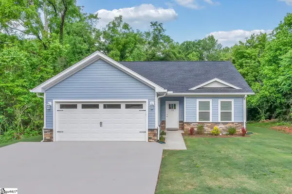 122 Stephenson Street Extension, Taylors, SC 29687