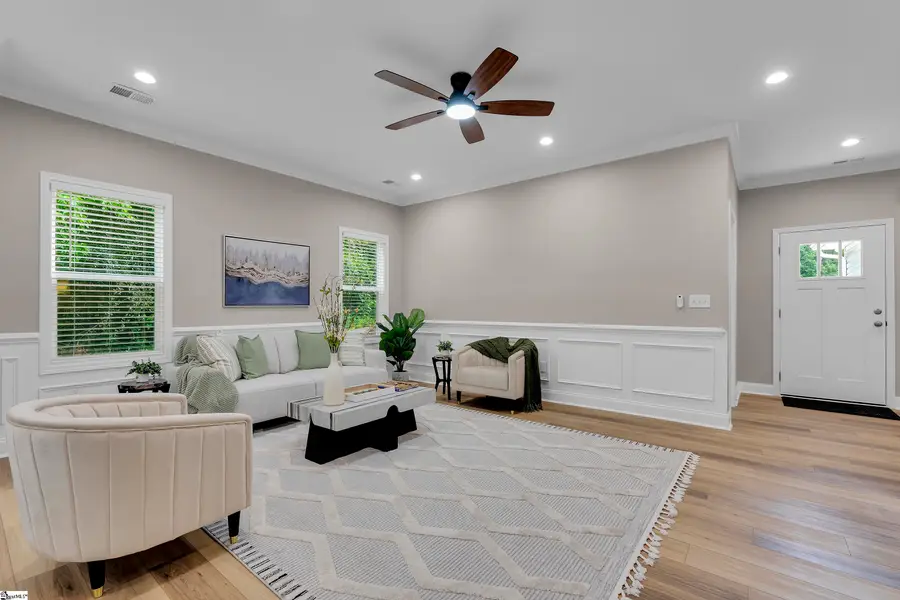 122 Stephenson Street Extension, Taylors, SC 29687 - #3