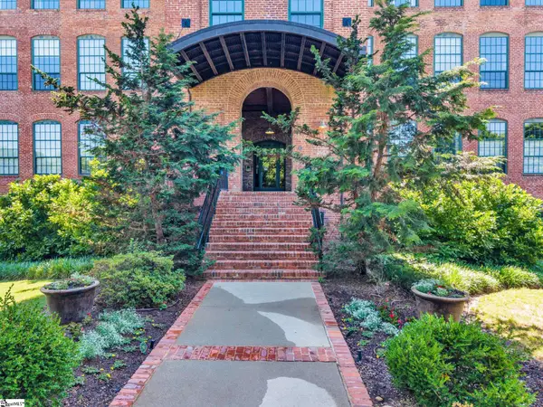400 Mills Avenue #Unit 306, Greenville, SC 29605