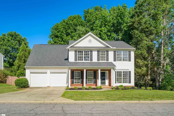 8 Stapleford Park Drive, Greenville, SC 29607