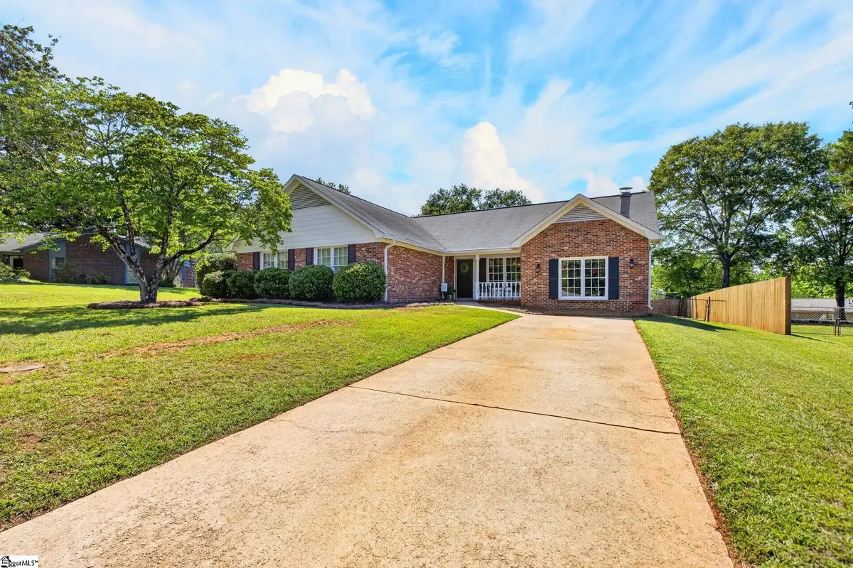 102 Ambergate Court, Greer, SC 29650 - #1