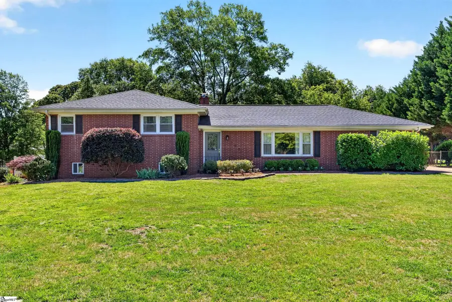 104 Central Avenue, Mauldin, SC 29662 - #2