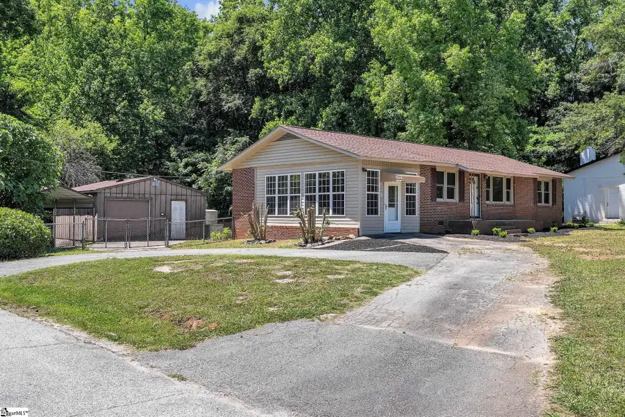 103 David Street, Woodruff, SC 29388 - #2
