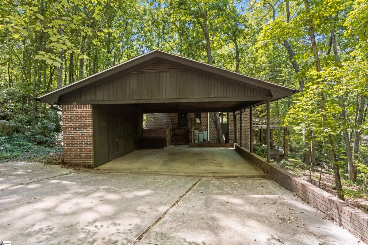 16 Oakleaf Road, Greenville, SC 29609 - #1