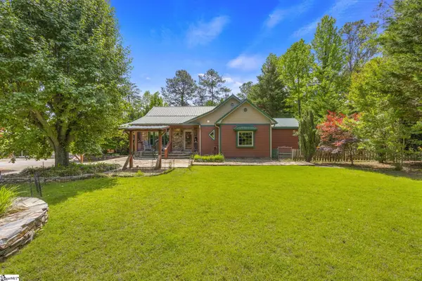 213 Cox Ridge Court, Travelers Rest, SC 29690