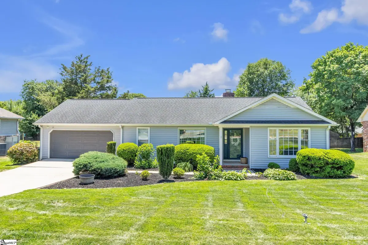 209 Richfield Terrace, Greer, SC 29650 - #1