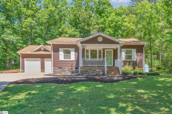 2561 Whitestone Road, Spartanburg, SC 29302