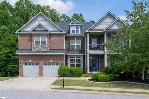 146 Creek Shoals Drive, Simpsonville, SC 29681