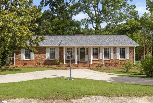 6 Chelsea Circle, Greenville, SC 29605