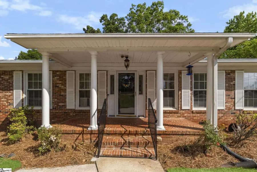 6 Chelsea Circle, Greenville, SC 29605 - #2
