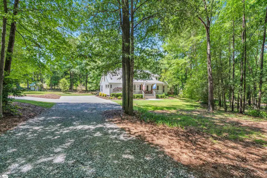 401 Tracy Trail, Greer, SC 29651 - #2