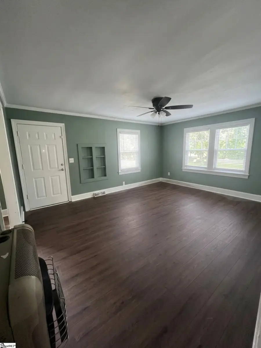 301 Edgewood Avenue, Belton, SC 29627 - #2
