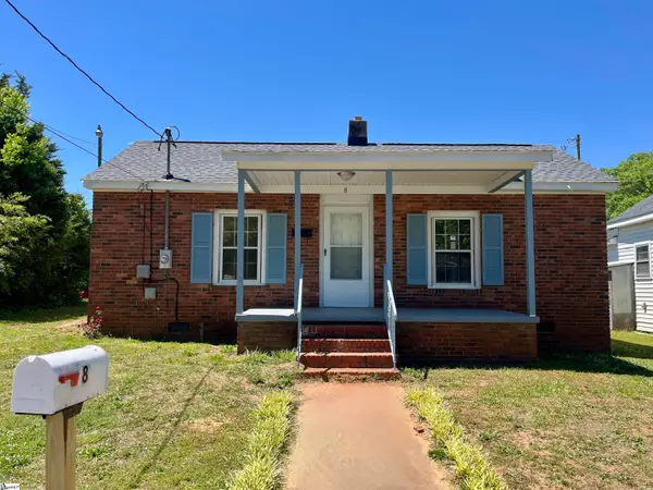 8 Clark Street, Laurens, SC 29360