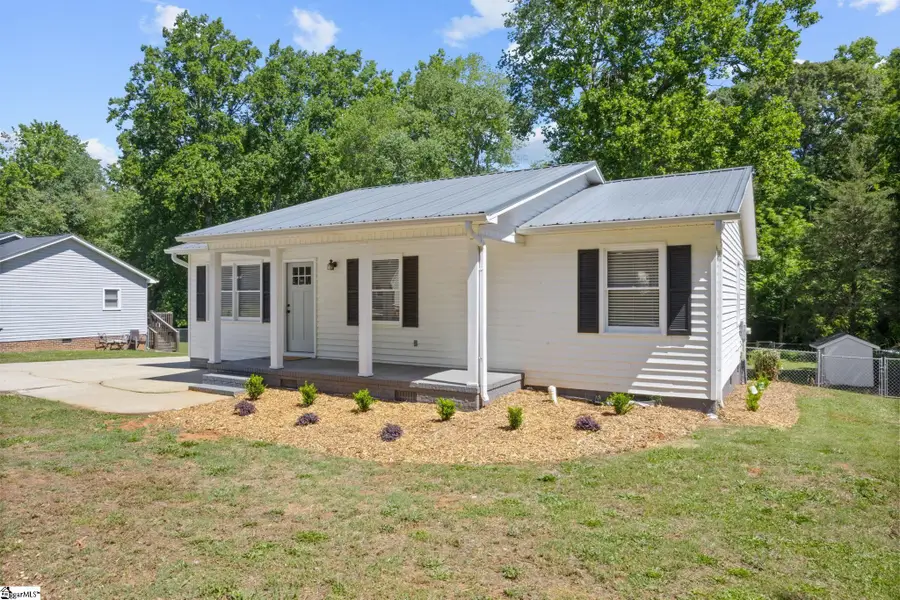 335 Pinonwood Drive, Simpsonville, SC 29680 - #3