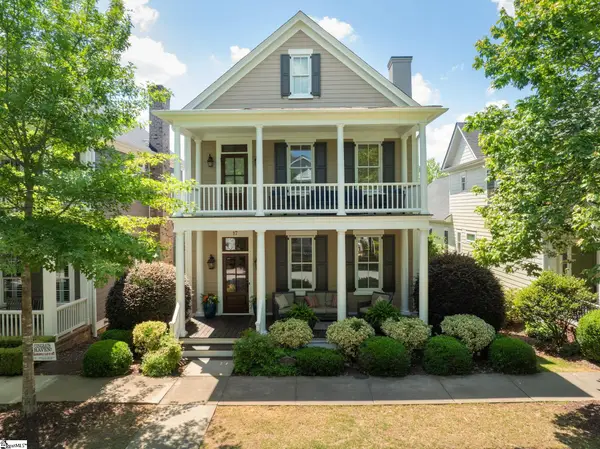 17 Hollingsworth Drive, Greenville, SC 29607