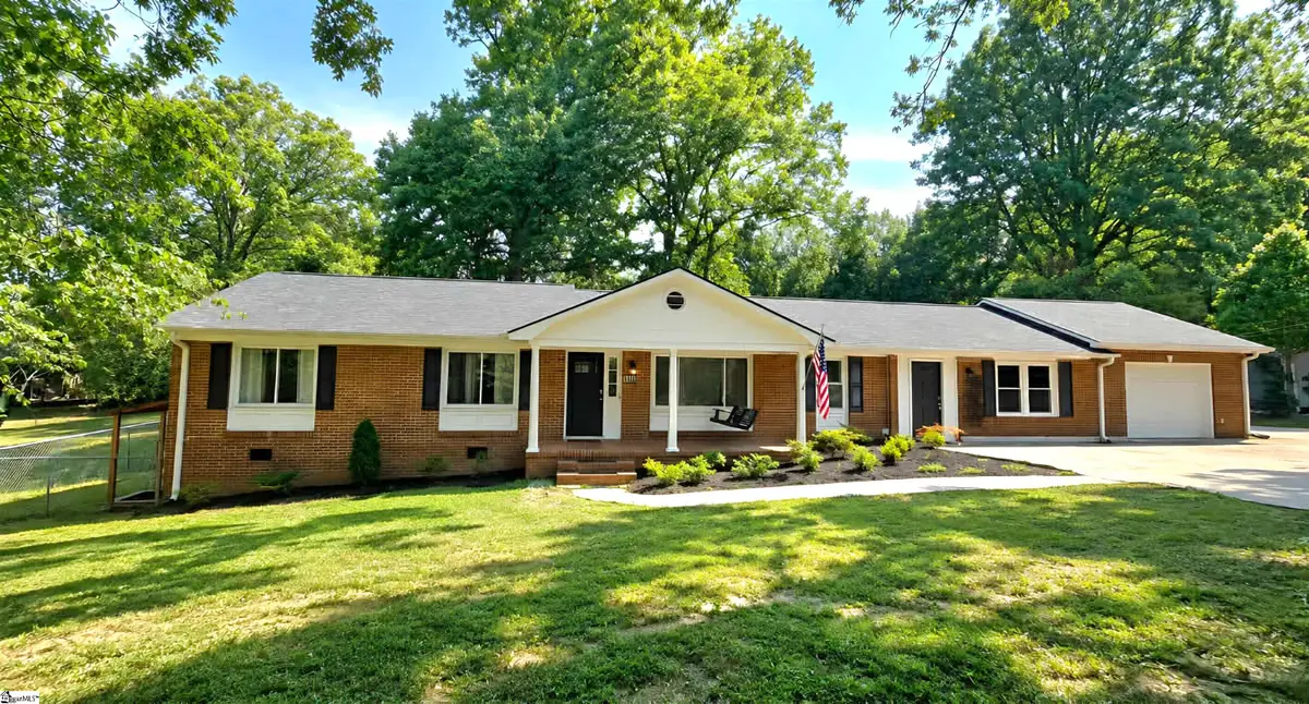 303 E Belvue Road, Taylors, SC 29687 - #1