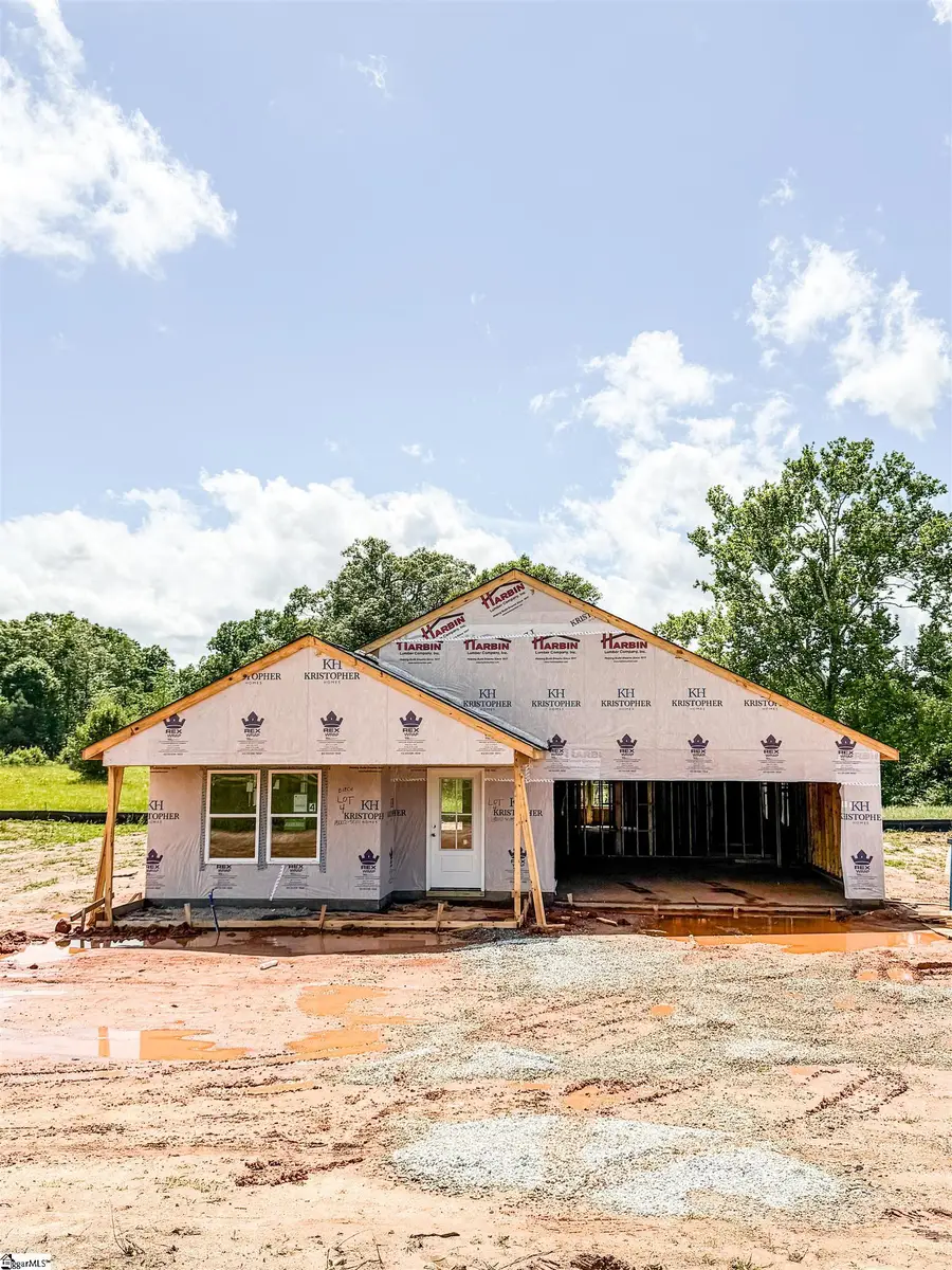 18002 Hwy 101 S, Gray Court, SC 29645 - #2