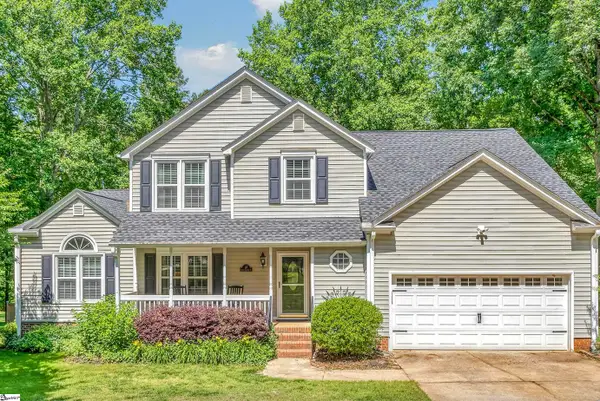 17 Indian Laurel Court, Simpsonville, SC 29681