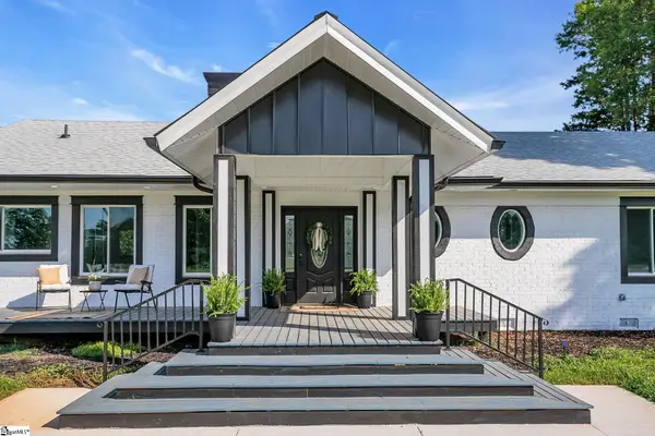 305 Waters Road, Taylors, SC 29687
