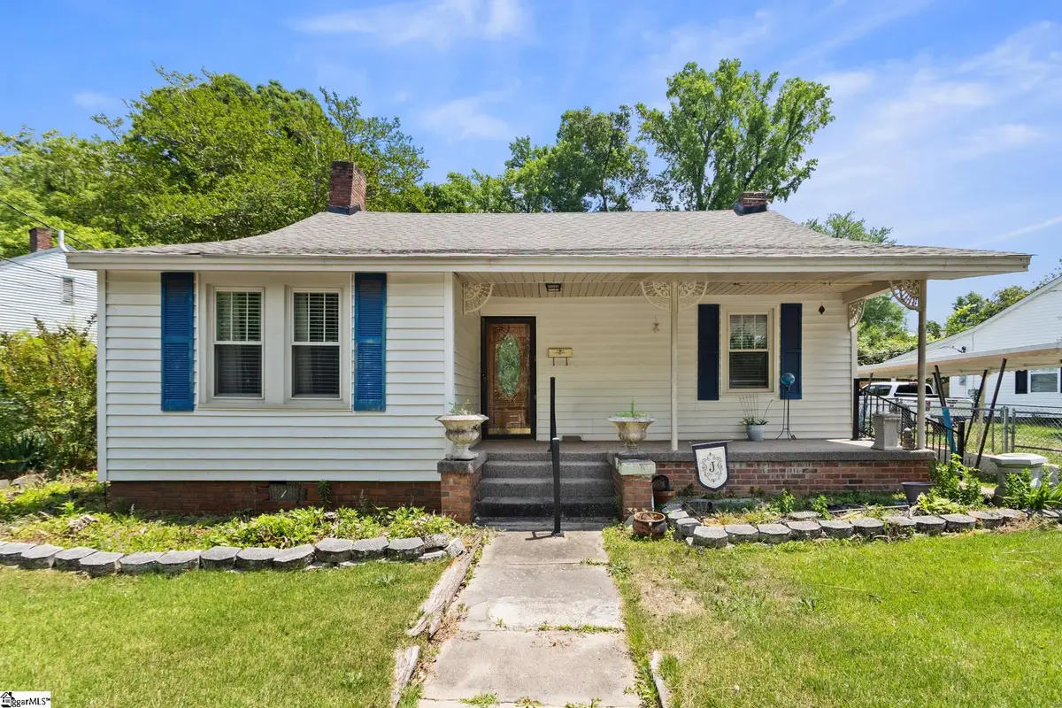208 N Marion Street, Joanna, SC 29351 - #1