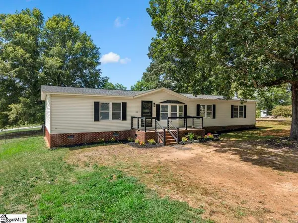 139 Blue Ridge Road, Campobello, SC 29322-9419