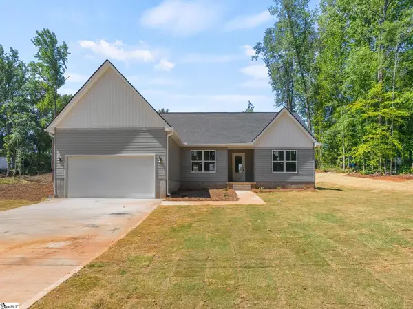 217 Buckingham Road, Duncan, SC 29334-9487