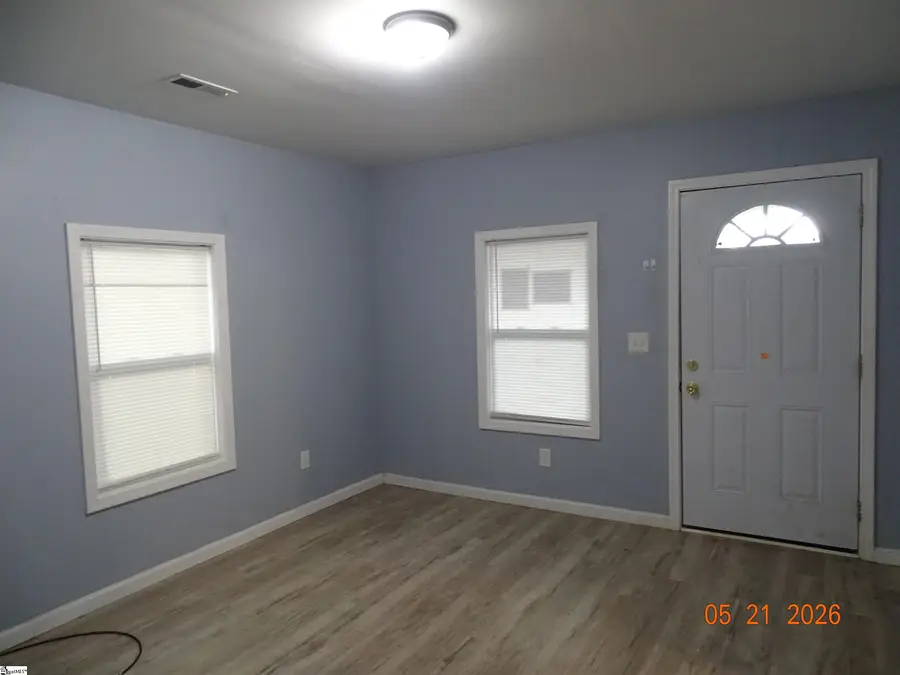 160 Dunbar Street, Wellford, SC 29385 - #2