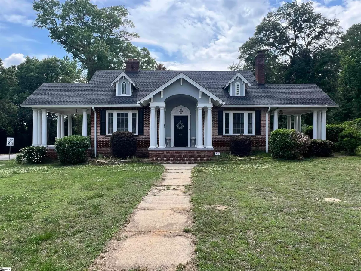 409 Brown Avenue, Belton, SC 29627 - #1