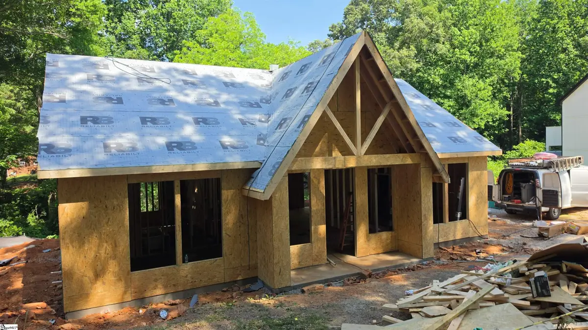 118 Harlem Street, Easley, SC 29640 - #1