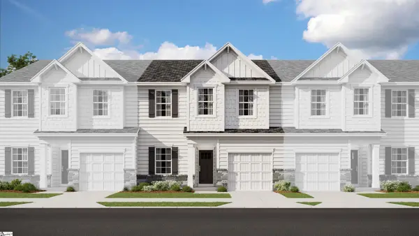 127 Holly Oak Court, Fountain Inn, SC 29644