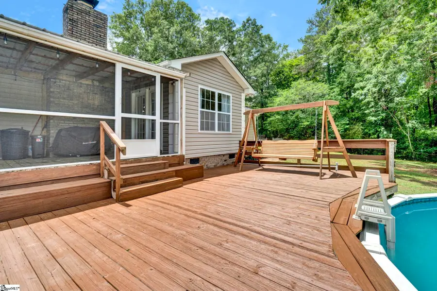 411 Youth Center Road, Belton, SC 29627 - #2