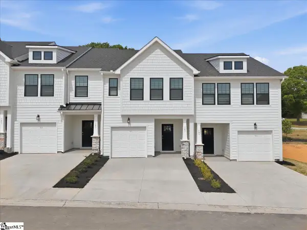 107 Redfield Place, Simpsonville, SC 29681