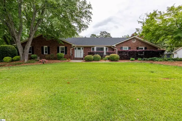 7 Coventry Road, Greenville, SC 29615
