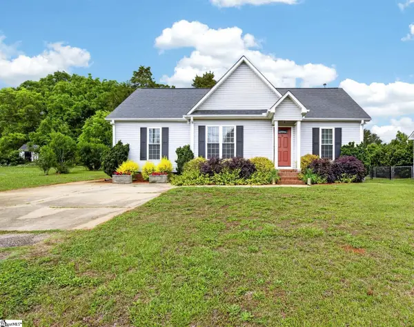 11 Rison Road, Greenville, SC 29611