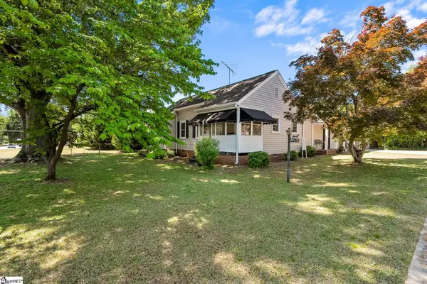 2615 E North Avenue, Anderson, SC 29625