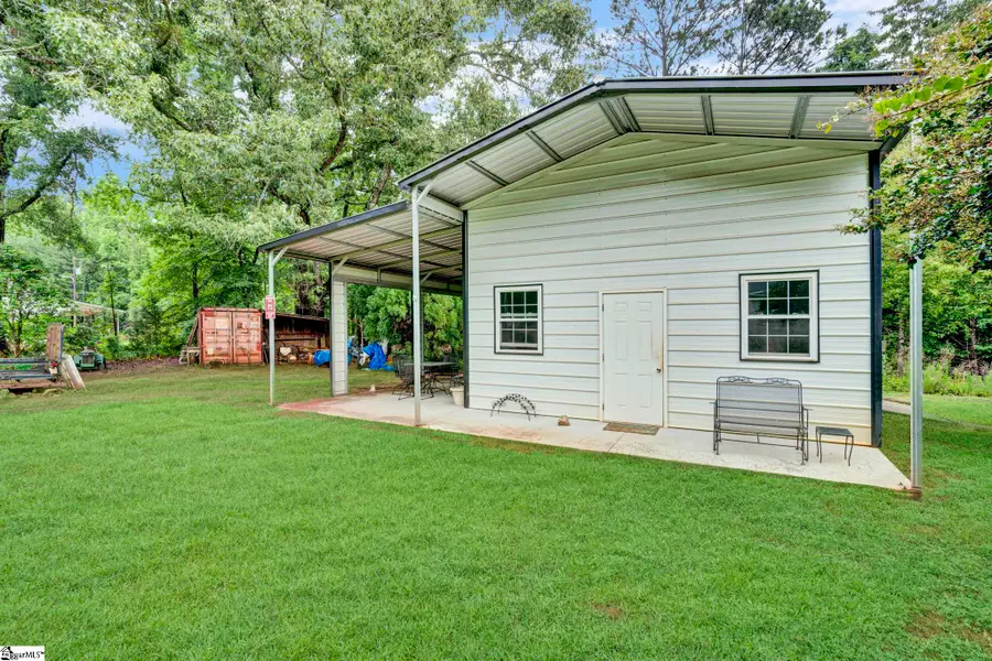 207 Fair Place, Clinton, SC 29325 - #3
